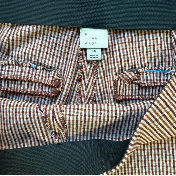 Women’s Checkered Slack Pants Brown & White Gingham Pull-On Skinny Pants size 16 - Picture 3 of 8